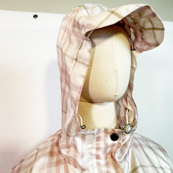 Burberry | Pink Tartan Rain Slicker Poncho folds into carry bag - Picture 4 of 16